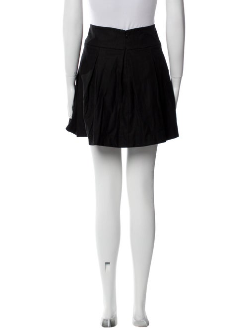 Vince Virgin Wool Knee-Length Skirt