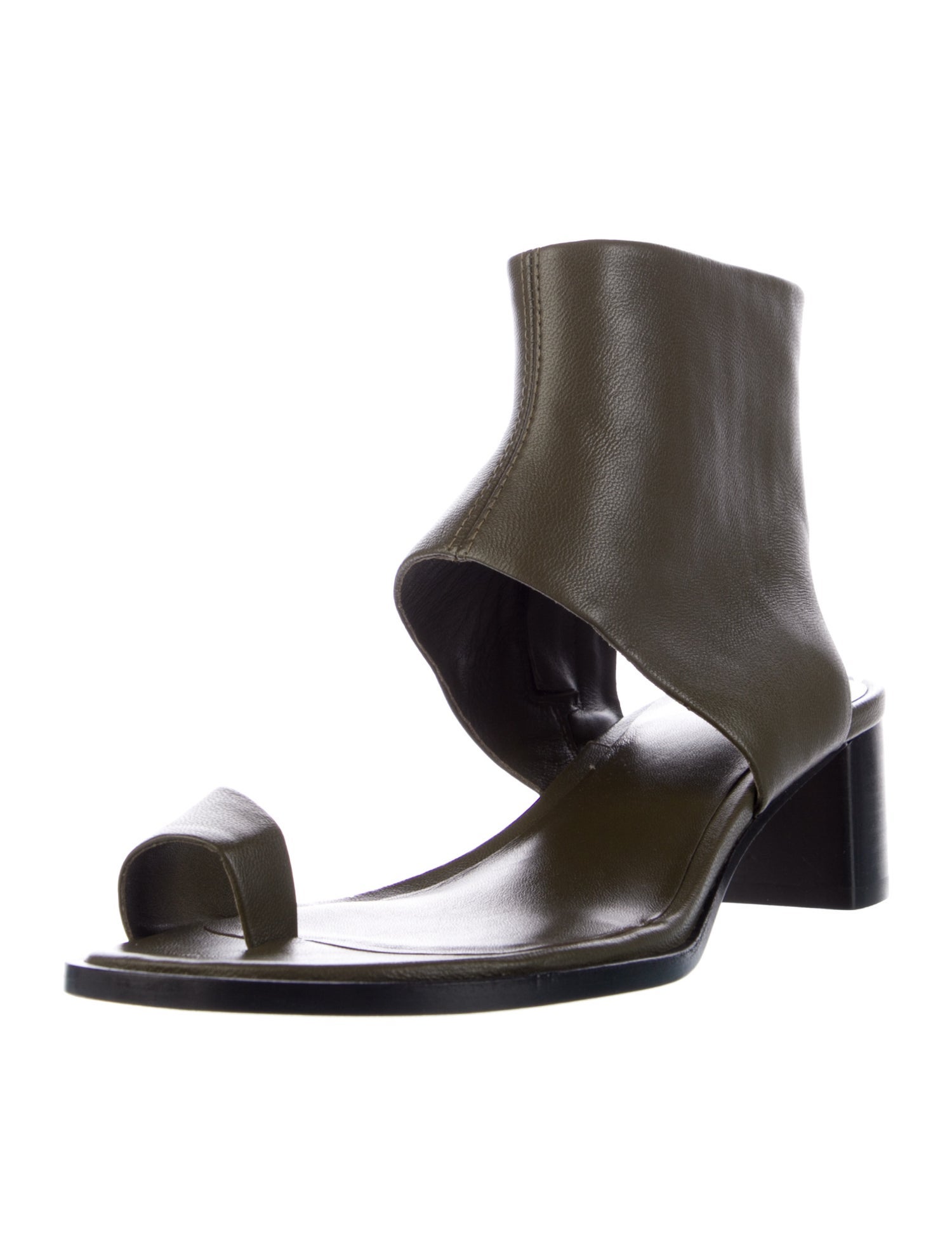 Vince Leather Sandals