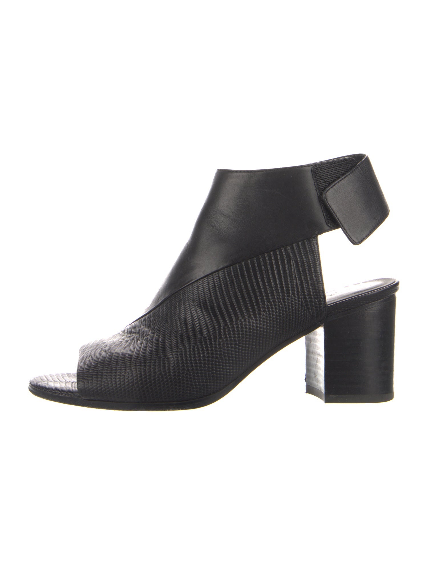 Vince Leather Sandals