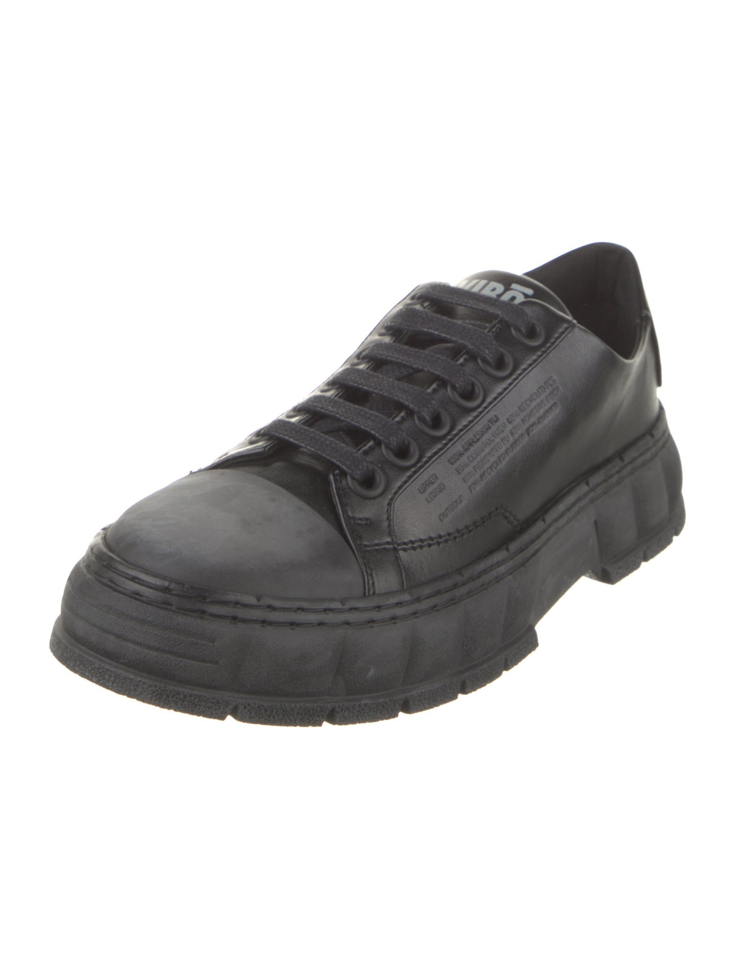 VIRÓN Vegan Leather Sneakers