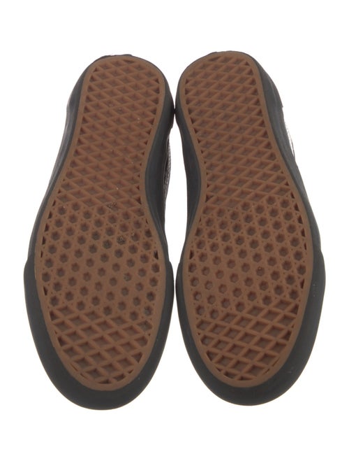 Vans x Supreme Old Skool Pro Sneakers