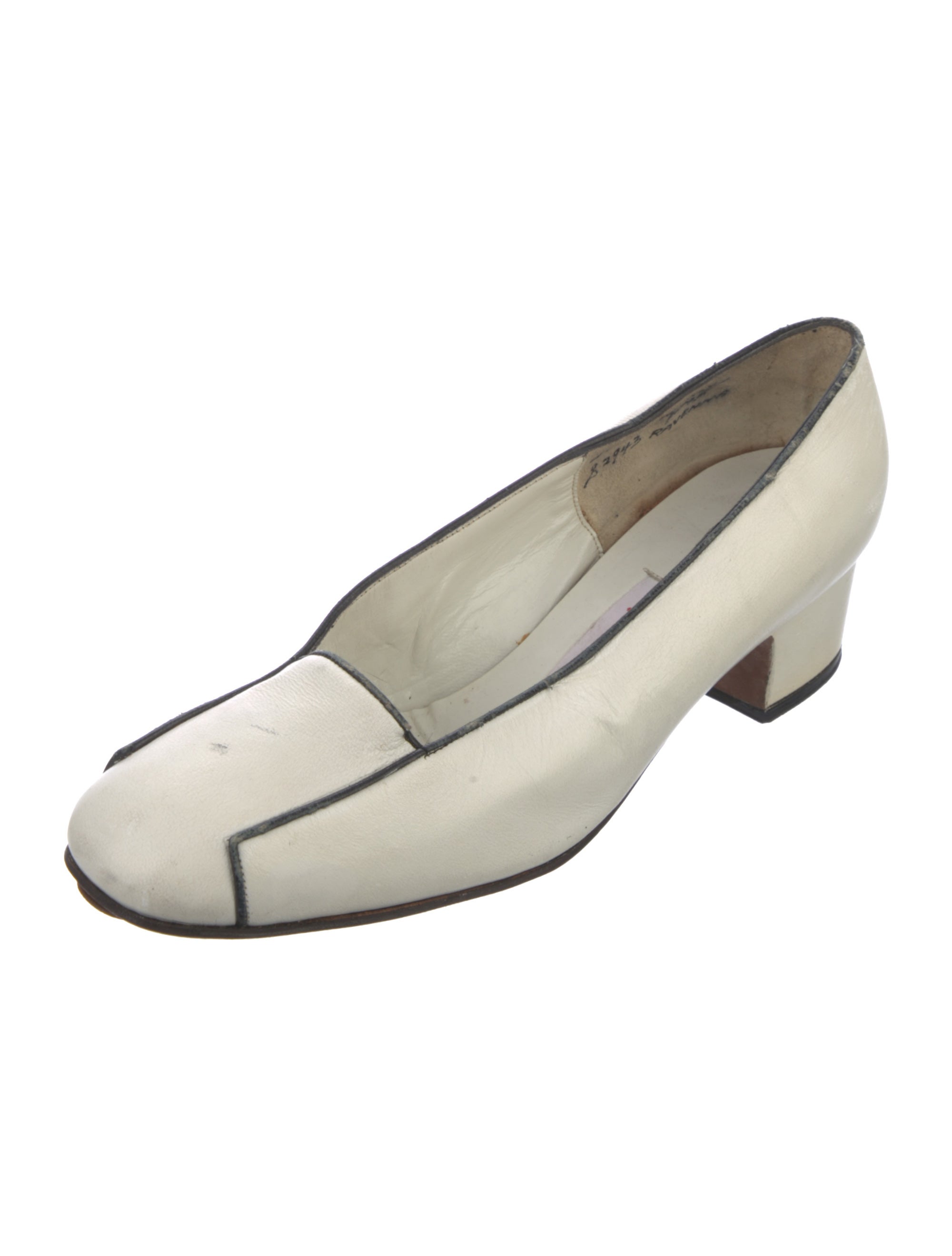 Herbert Levine Vintage Late 1960's - Early 1970's Pumps