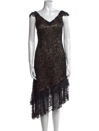 Victoria Royal Ltd Lace Pattern Midi Length Dress
