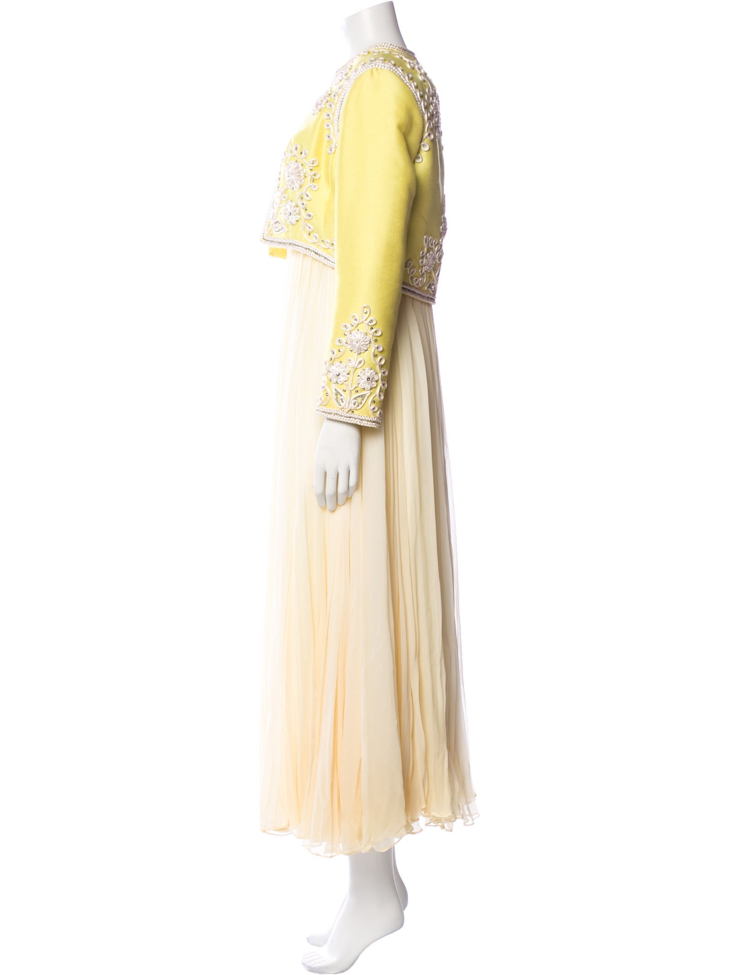 Victoria Royal Ltd Vintage Silk Set