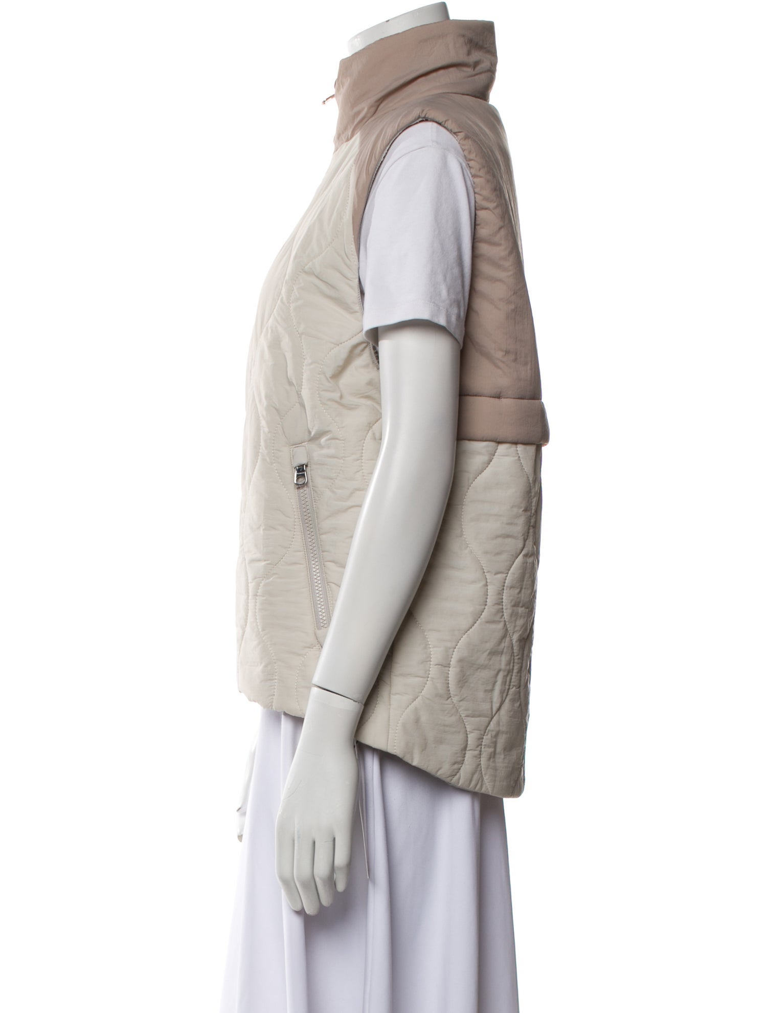 Varley Nylon Vest w/ Tags