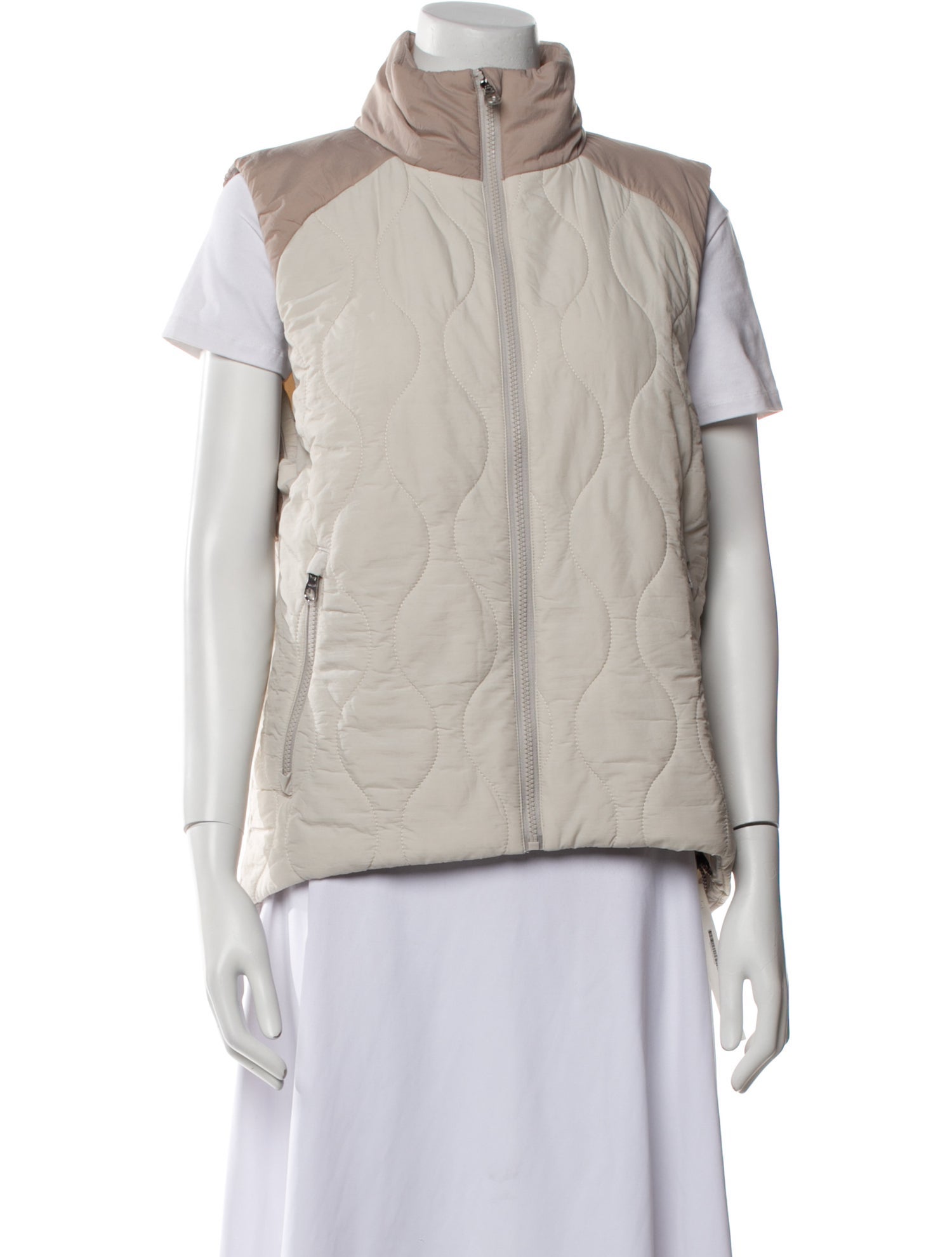 Varley Nylon Vest w/ Tags