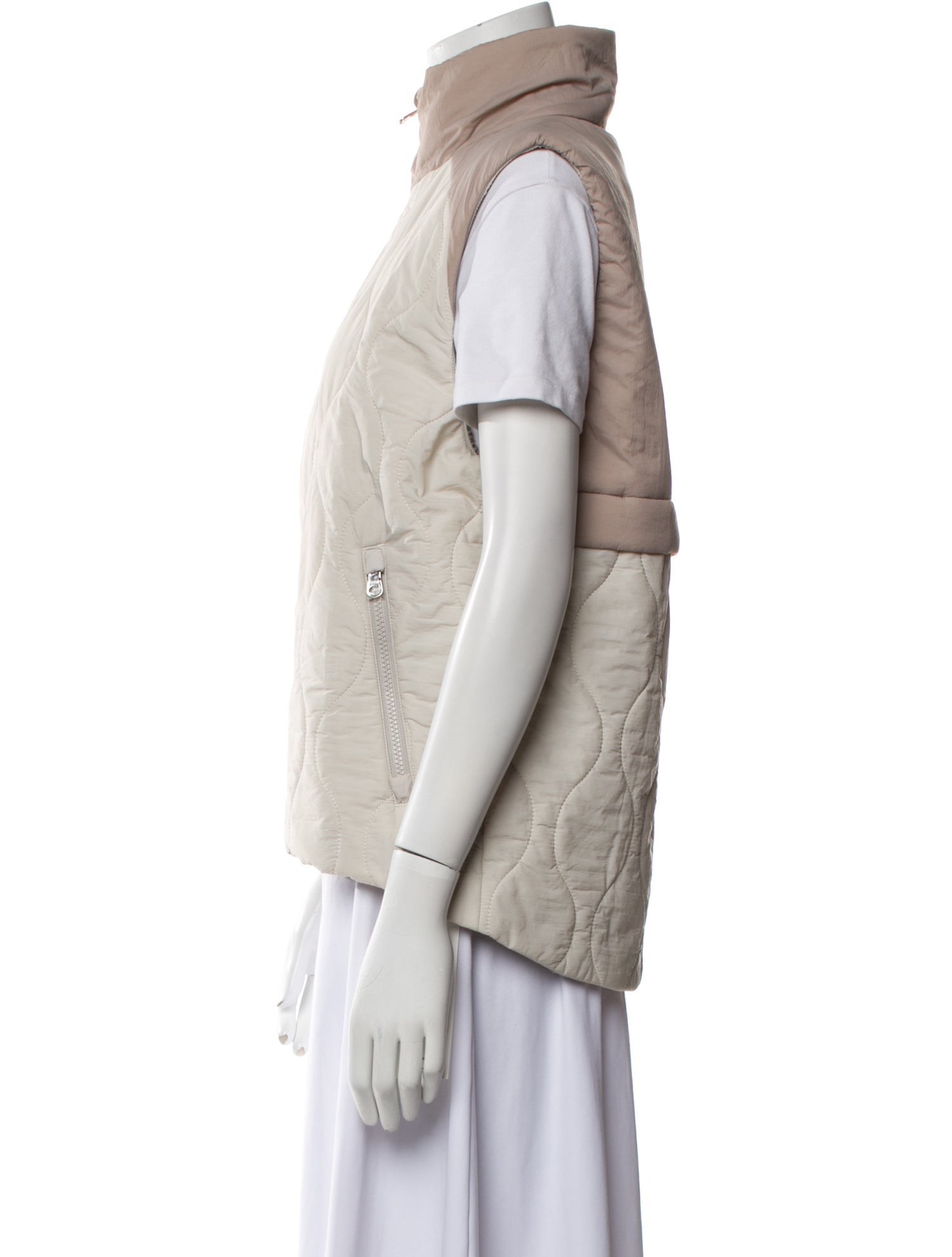 Varley Nylon Vest w/ Tags