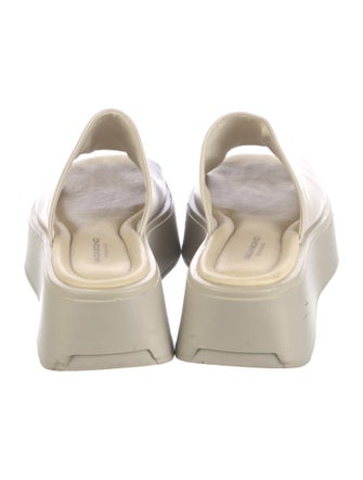 Vagabond Shoemakers Leather Slides