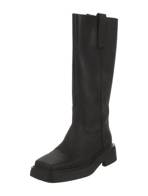 Vagabond Shoemakers Leather Embroidered Accent Boots