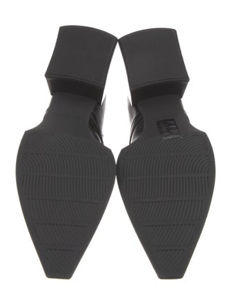 Vagabond Shoemakers Leather Pumps