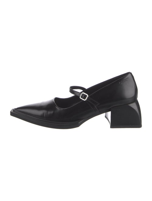 Vagabond Shoemakers Leather Pumps