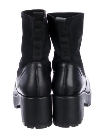 Vagabond Shoemakers Leather Chelsea Boots