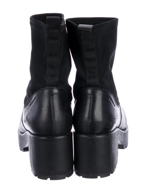 Vagabond Shoemakers Leather Chelsea Boots