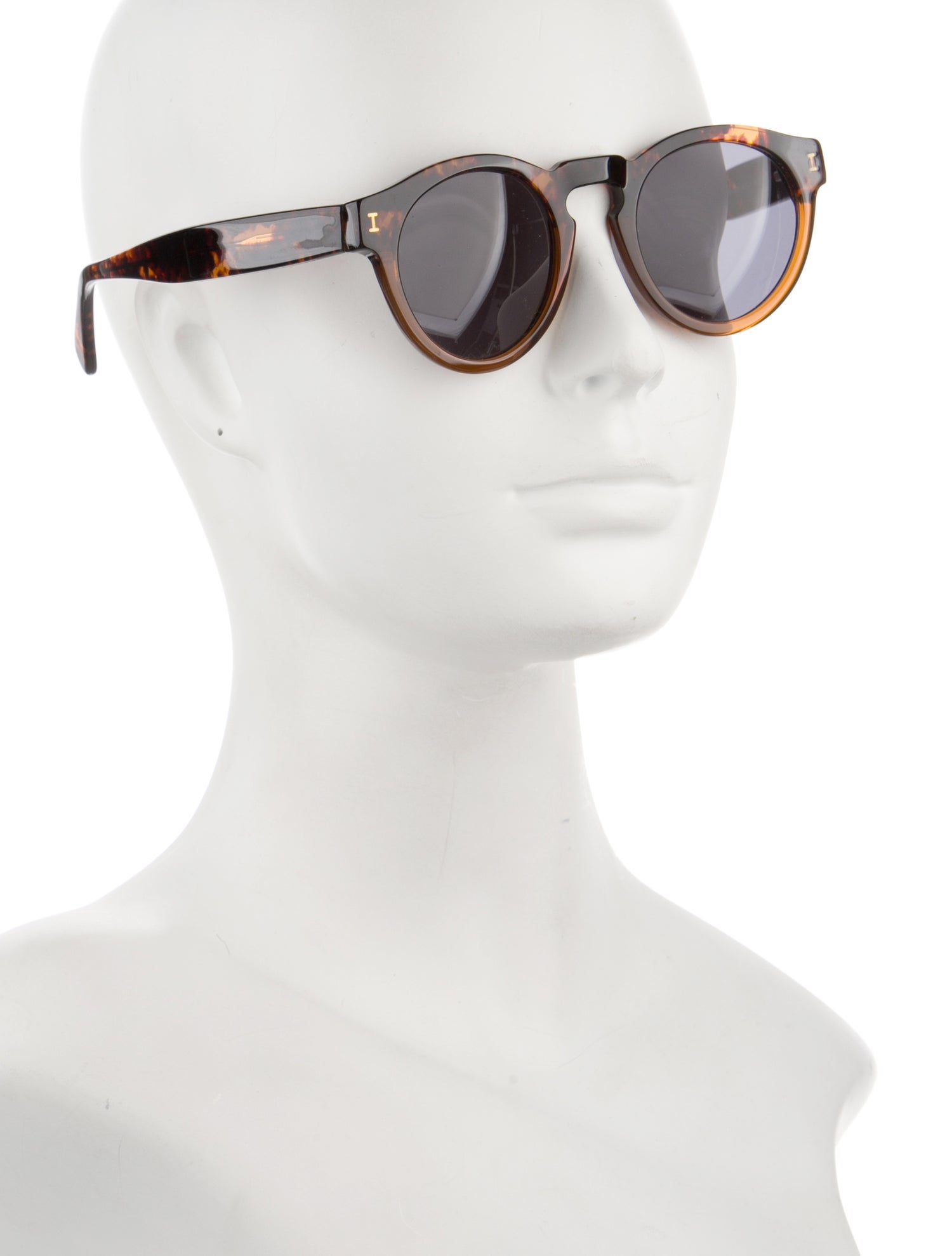 Illesteva Round Tinted Sunglasses