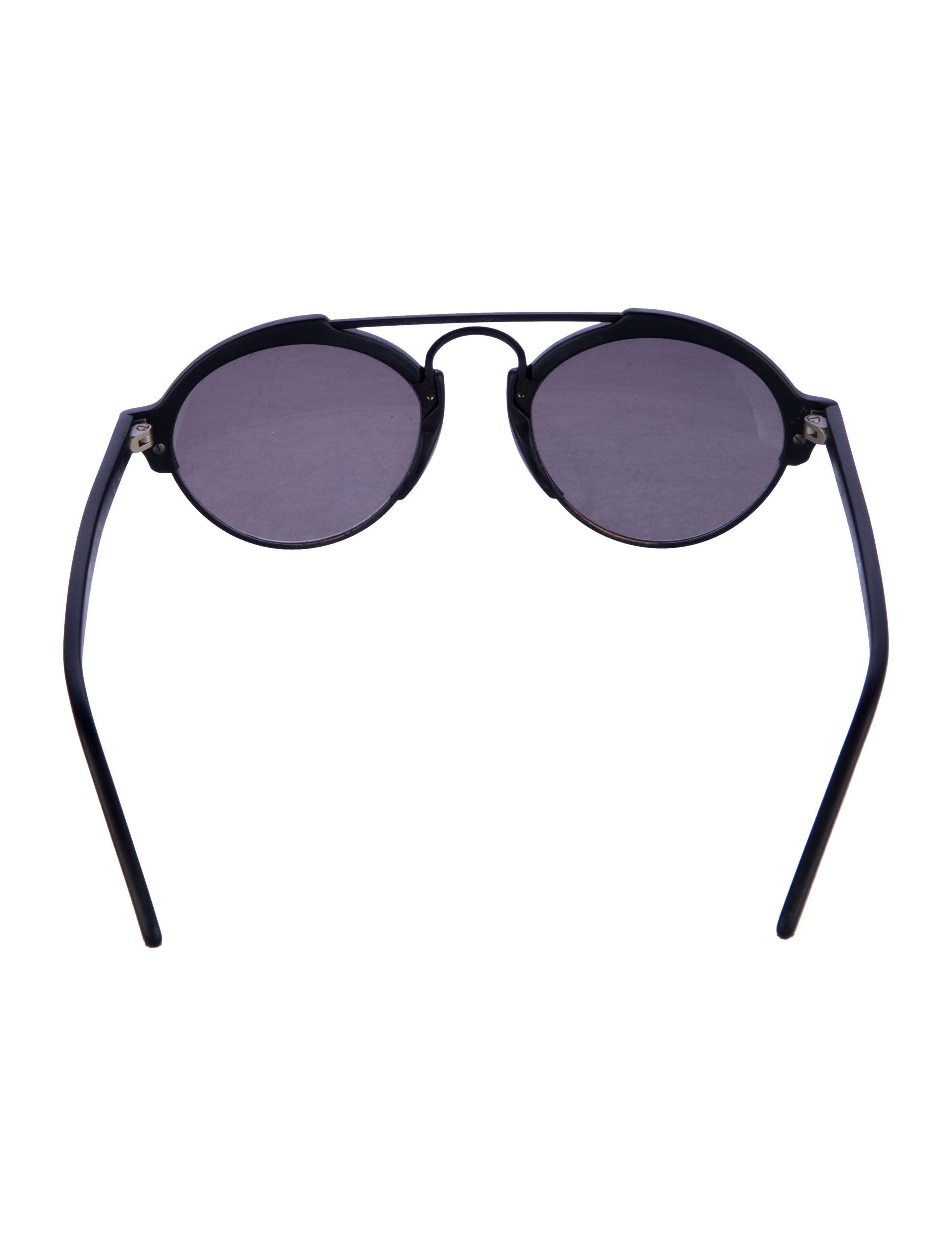 Illesteva Round Tinted Sunglasses