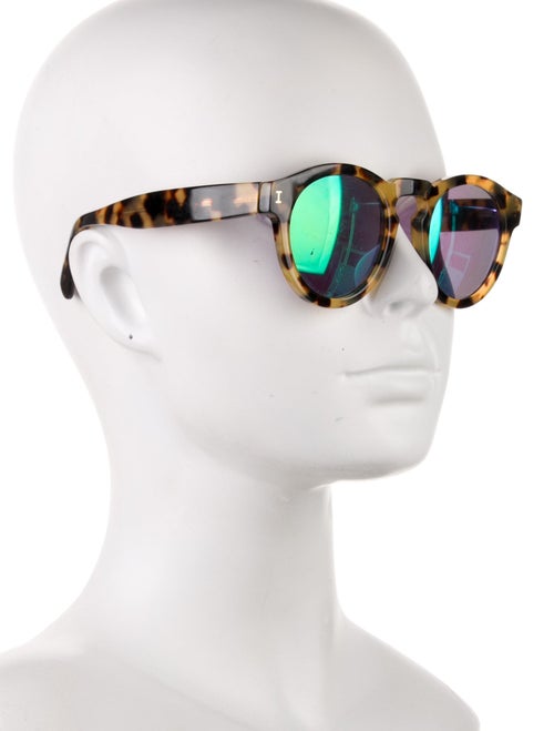 Illesteva Round Tinted Sunglasses