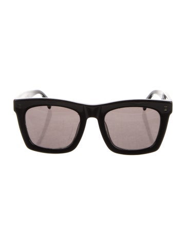 Pre-owned Illesteva Wayfarer Mirrored Sunglasses In Black