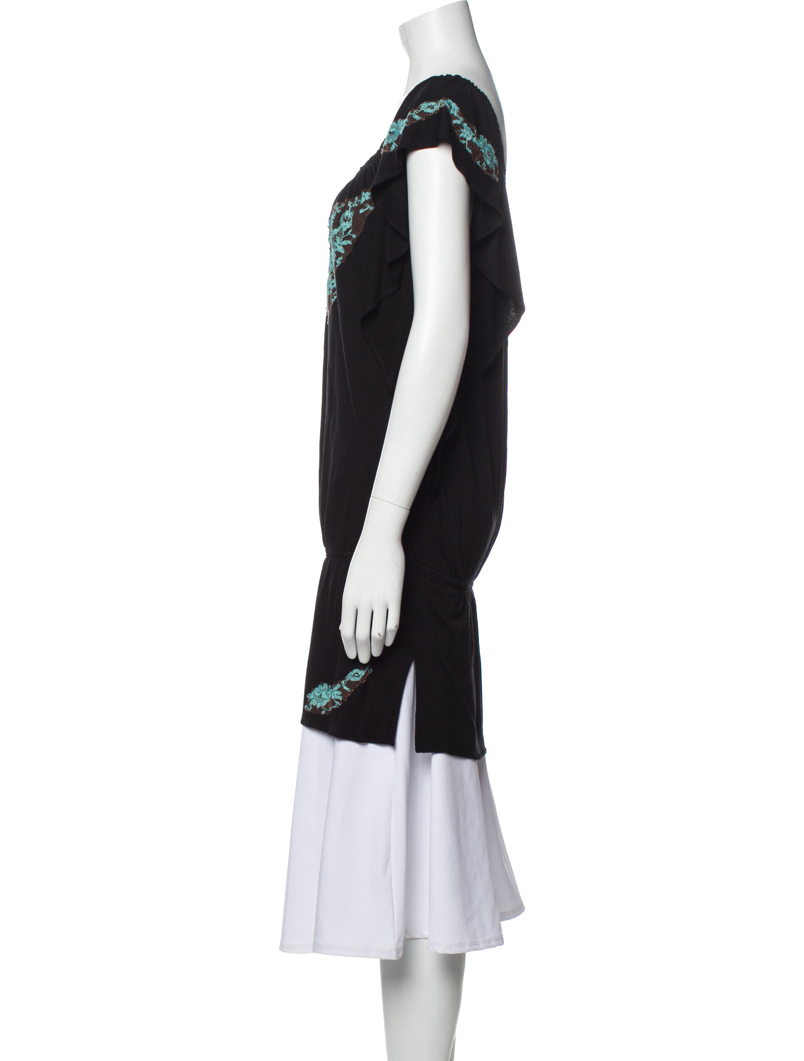 Vanita Rosa Lace Trim Embellishment Cover-Up