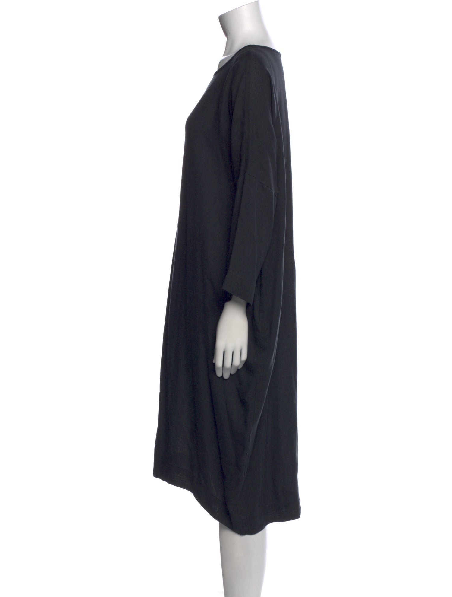 Black Crane Scoop Neck Midi Length Dress