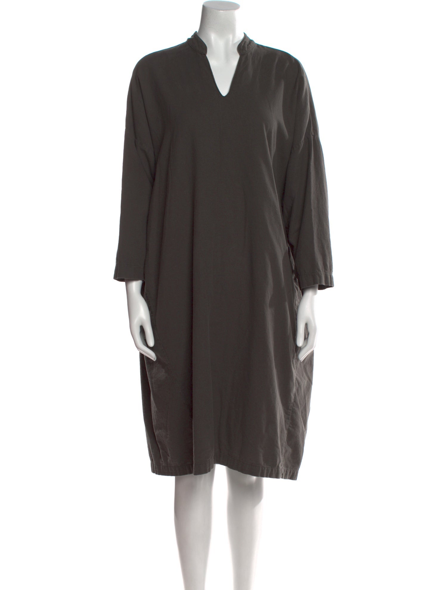 Black Crane V-Neck Knee-Length Dress