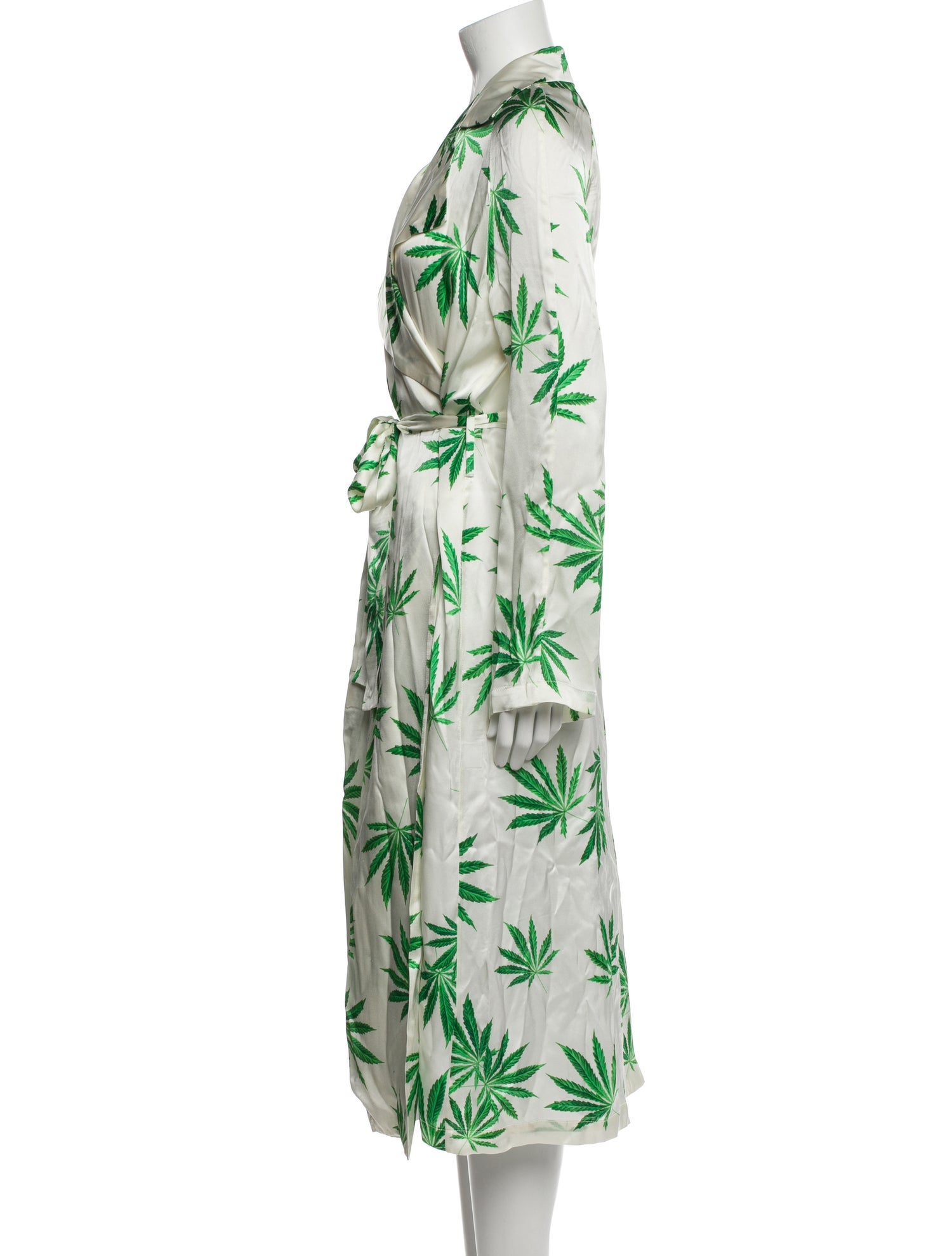 we are LEONE Silk Printed Robe
