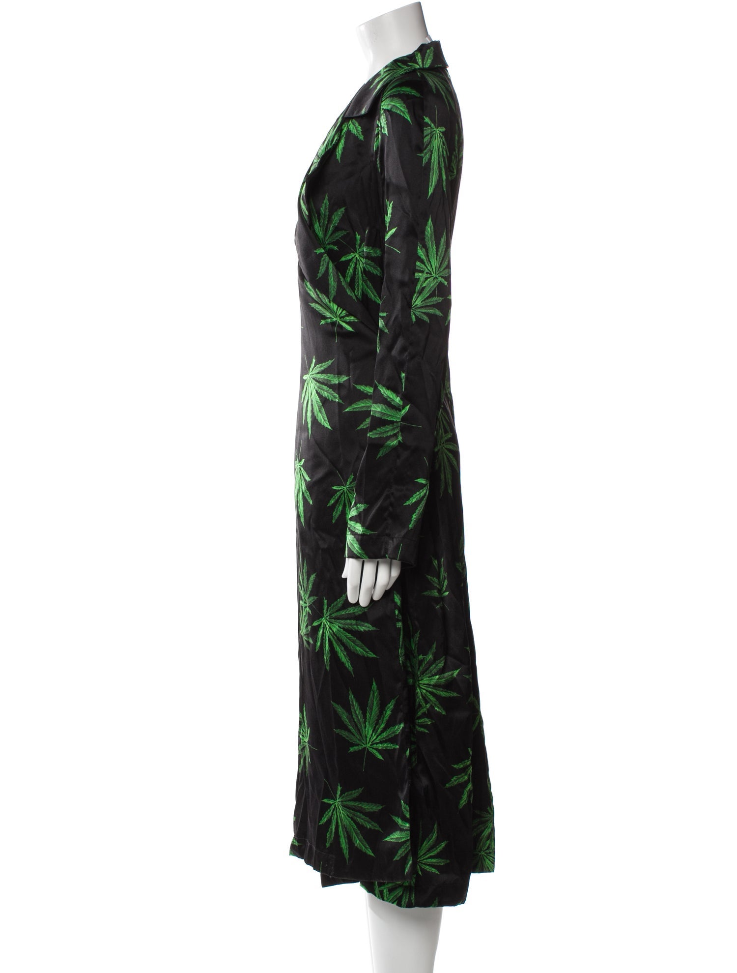 we are LEONE Silk Printed Robe