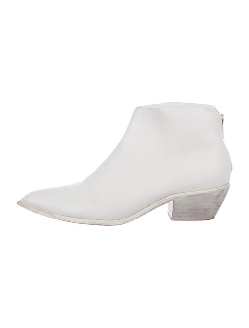 Wal & Pai Leather Boots White