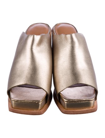 Wal & Pai Leather Slides