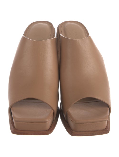 Wal & Pai Leather Slides