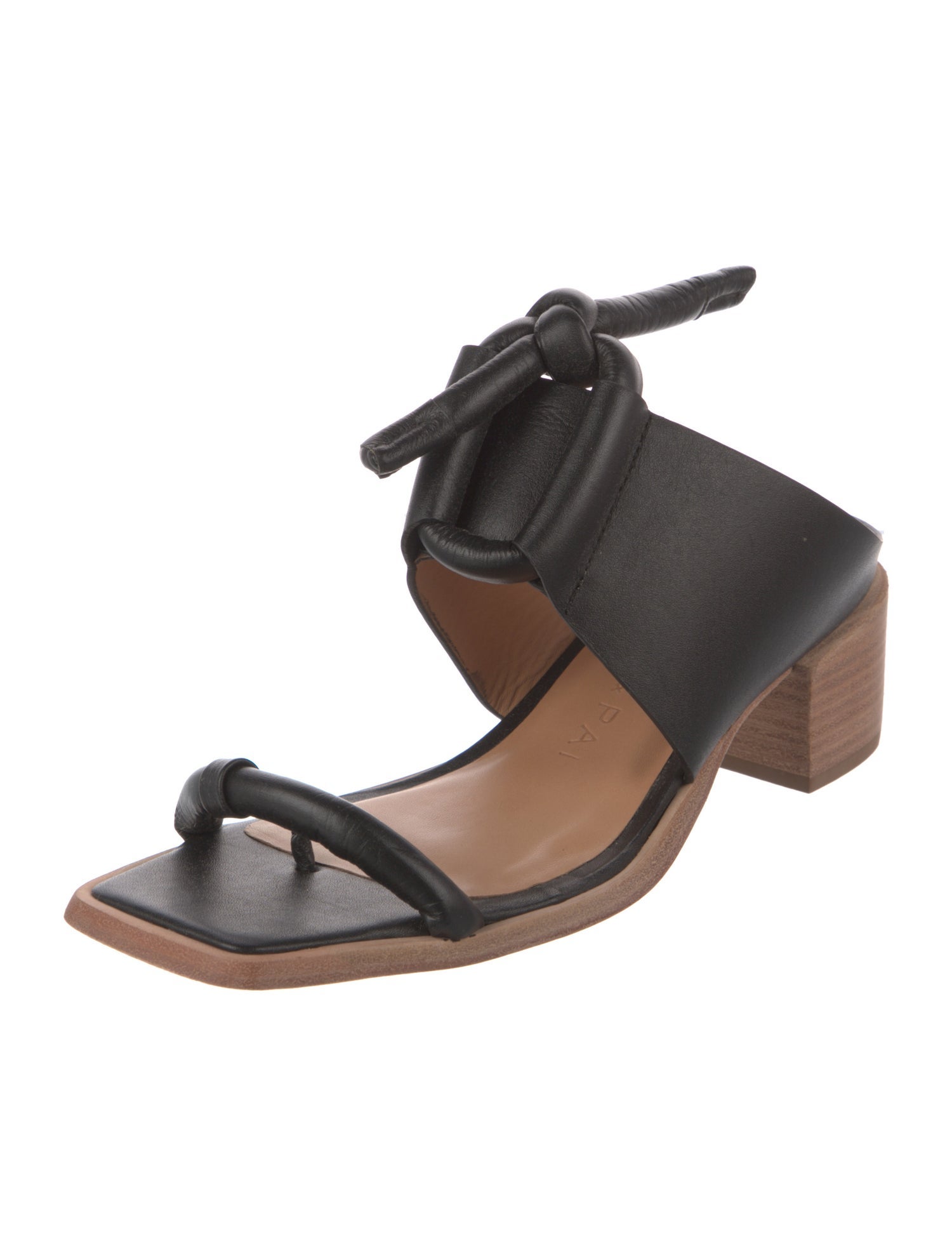 Wal & Pai Leather Bow Accents Sandals
