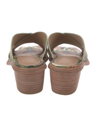 Wal & Pai Leather Printed Slides