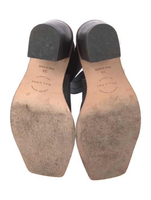 Wal & Pai Leather Slides