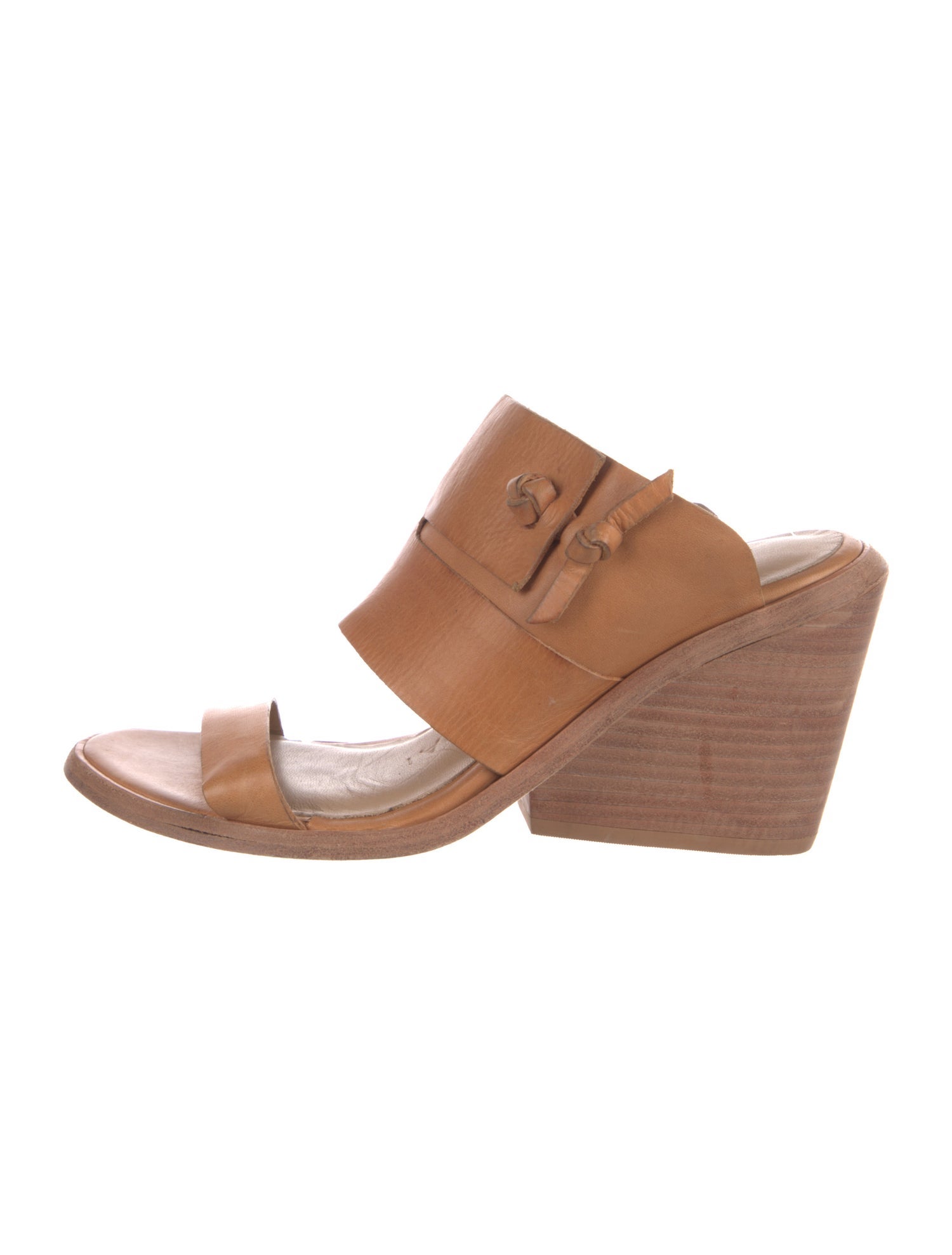 Wal & Pai Leather Slides