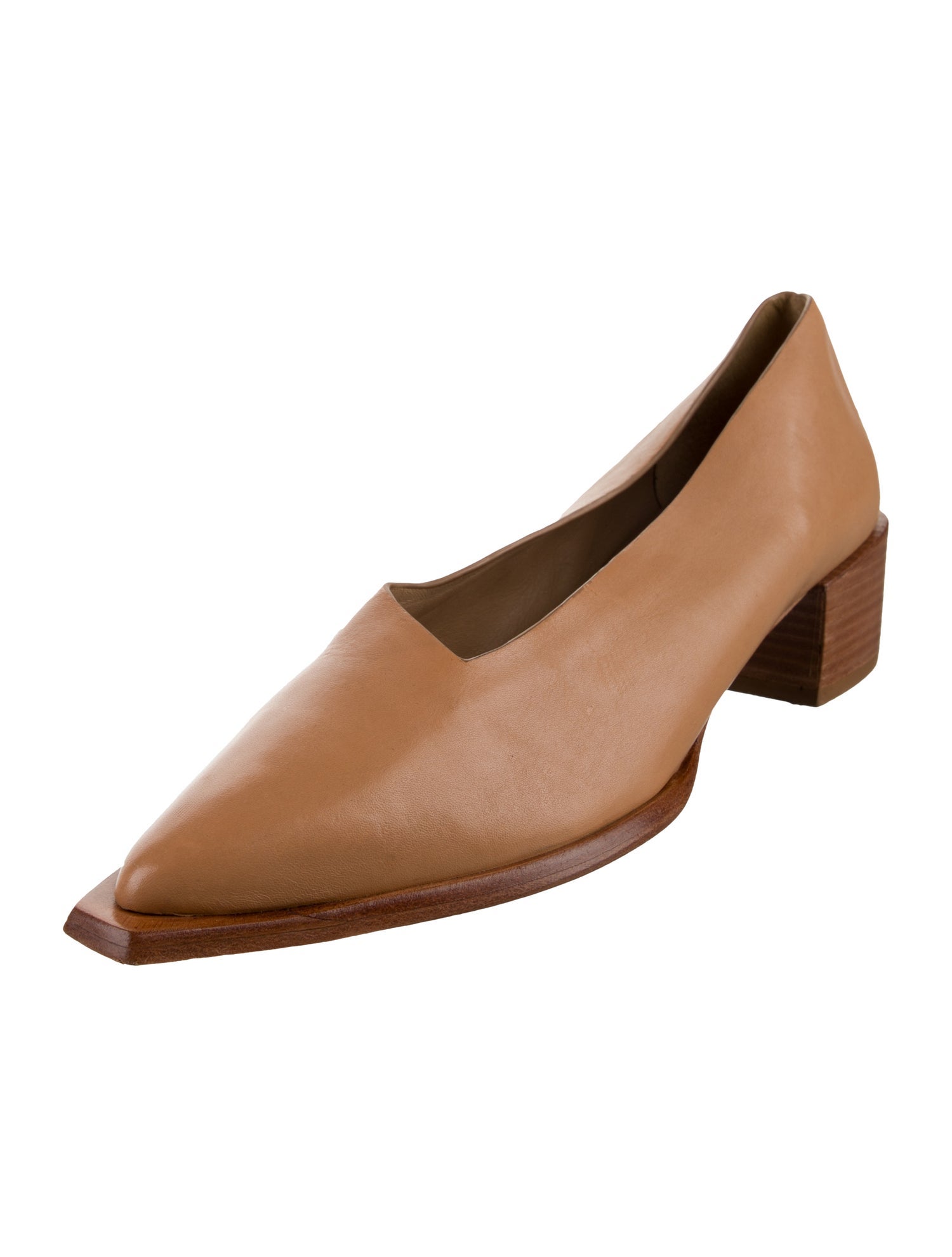 Wal & Pai Leather Pumps