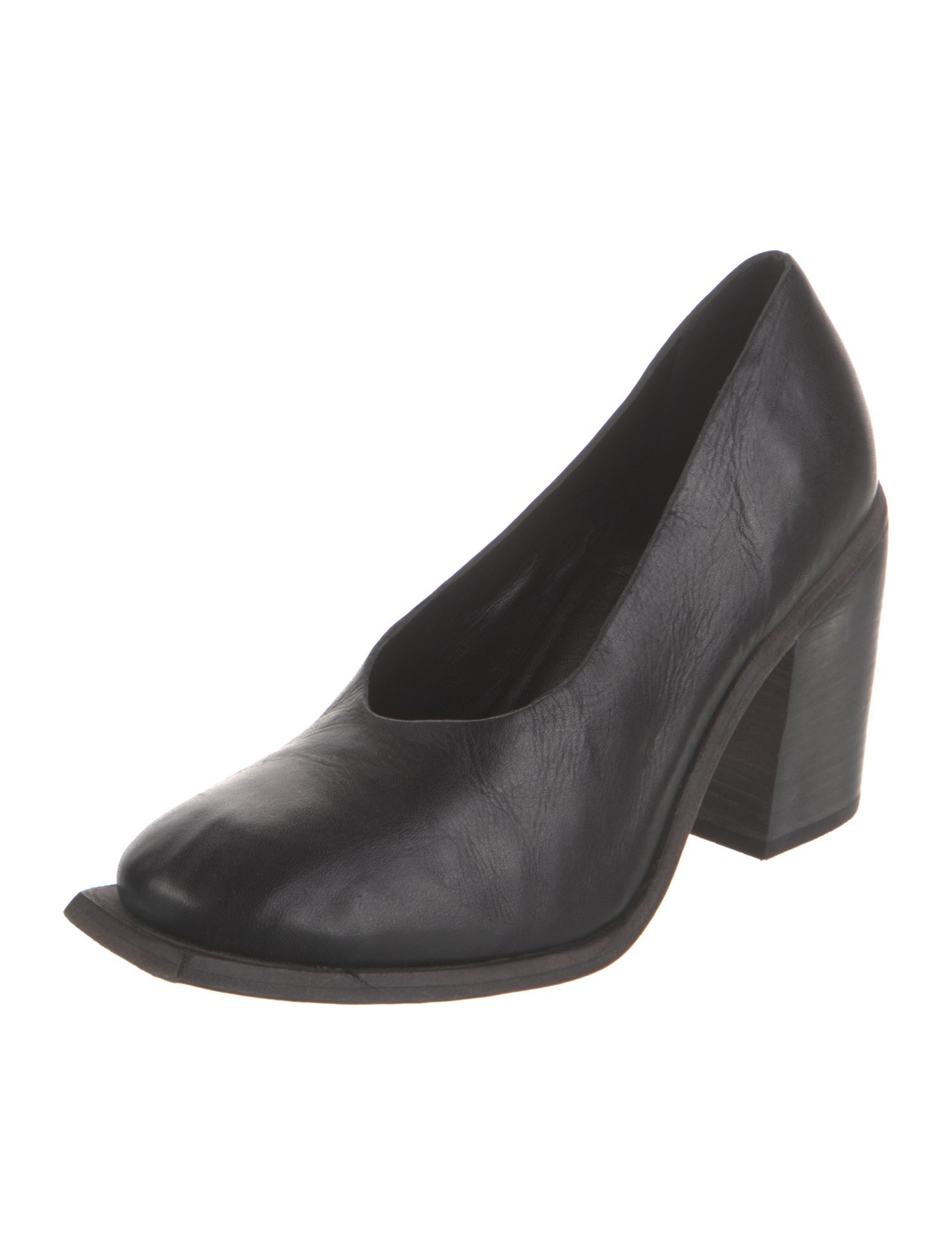 Wal & Pai Leather Pumps