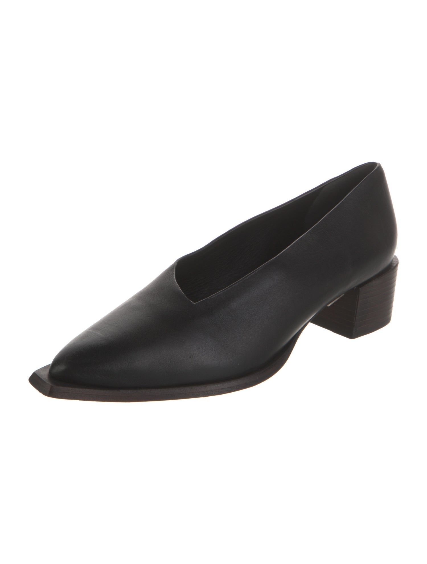 Wal & Pai Leather Pumps