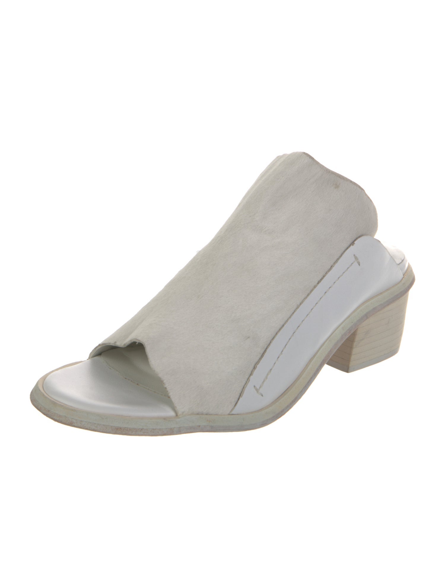 Wal & Pai Leather Slides