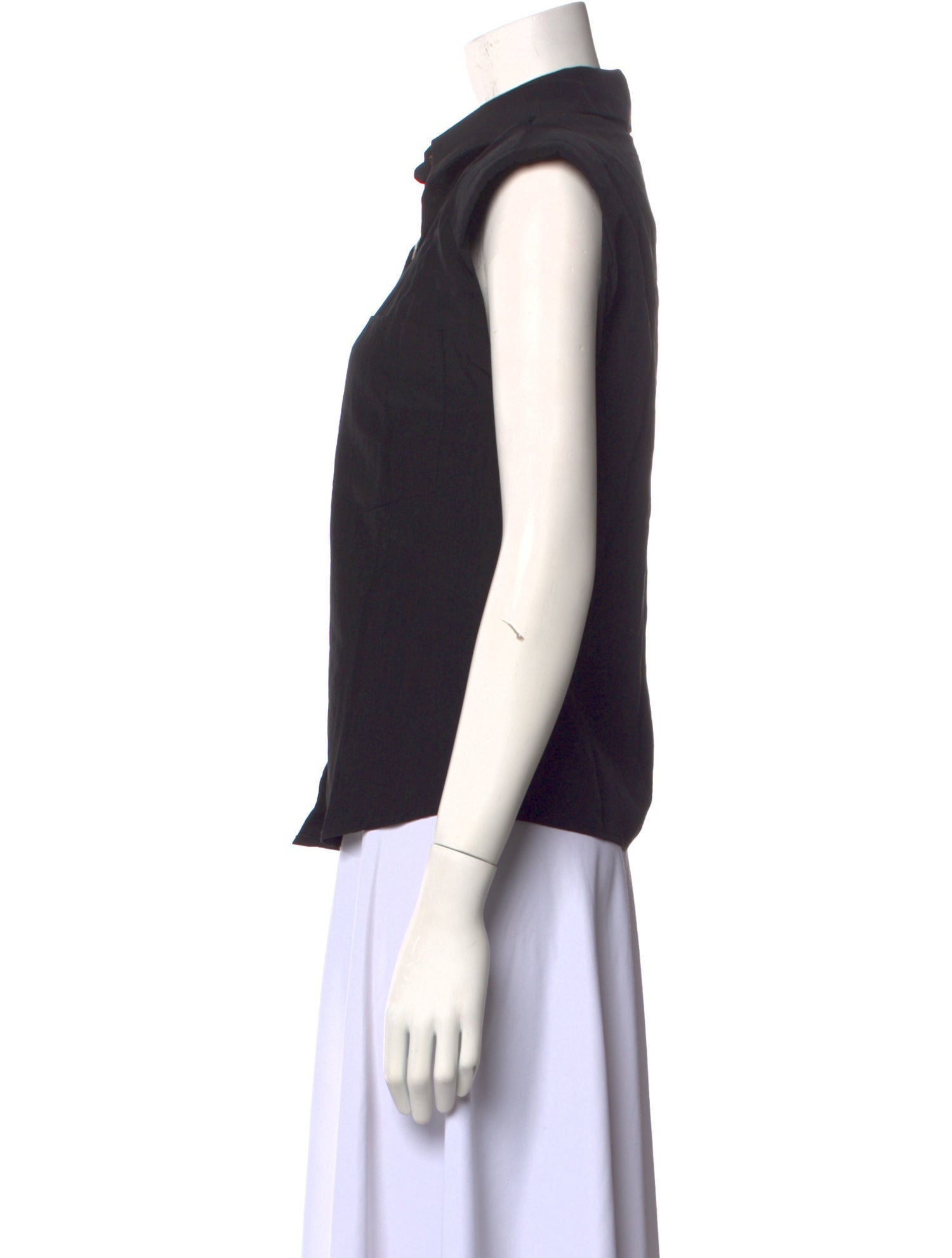 Walter Baker Sleeveless Button-Up Top w/ Tags