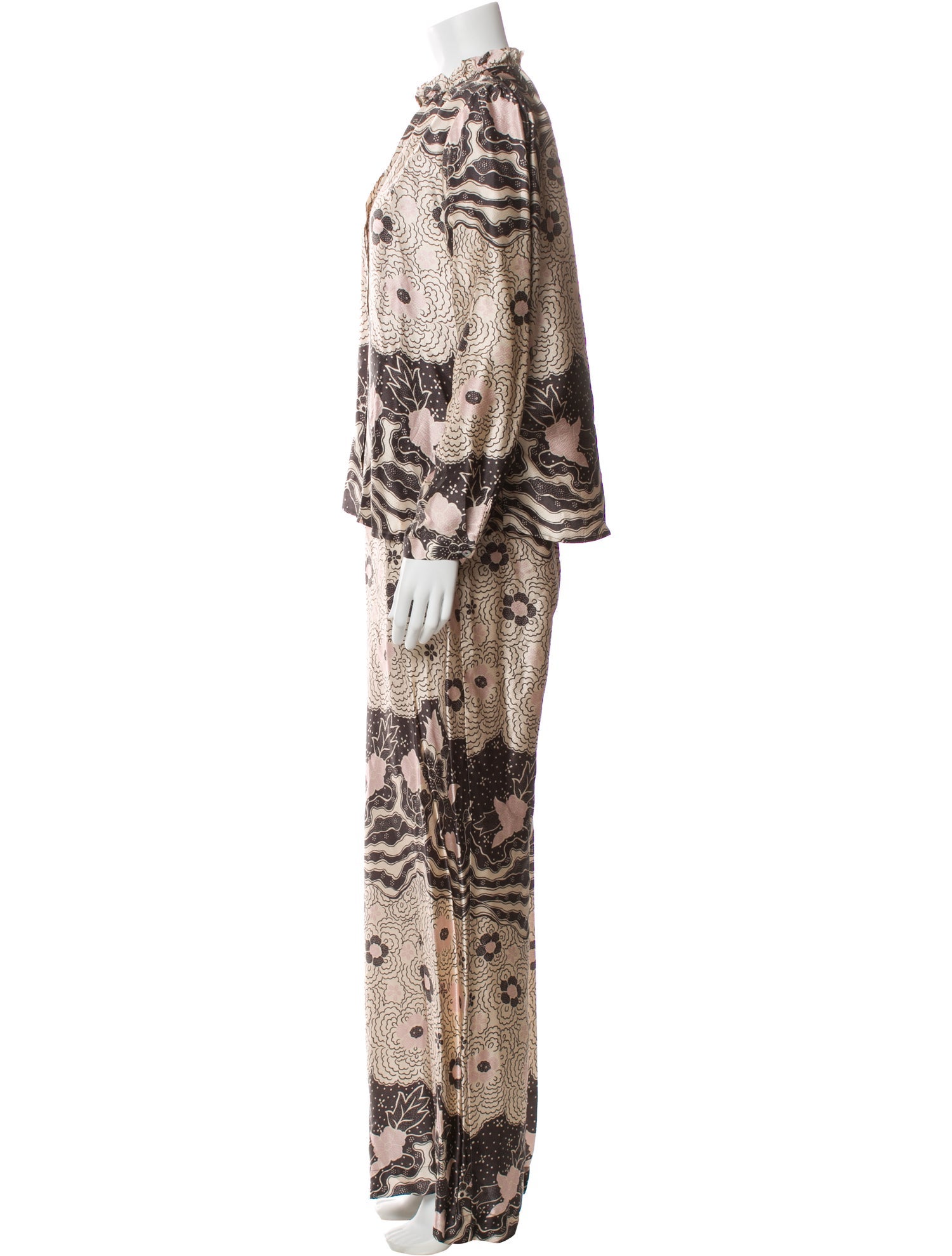 Warm Silk Floral Print Pajamas