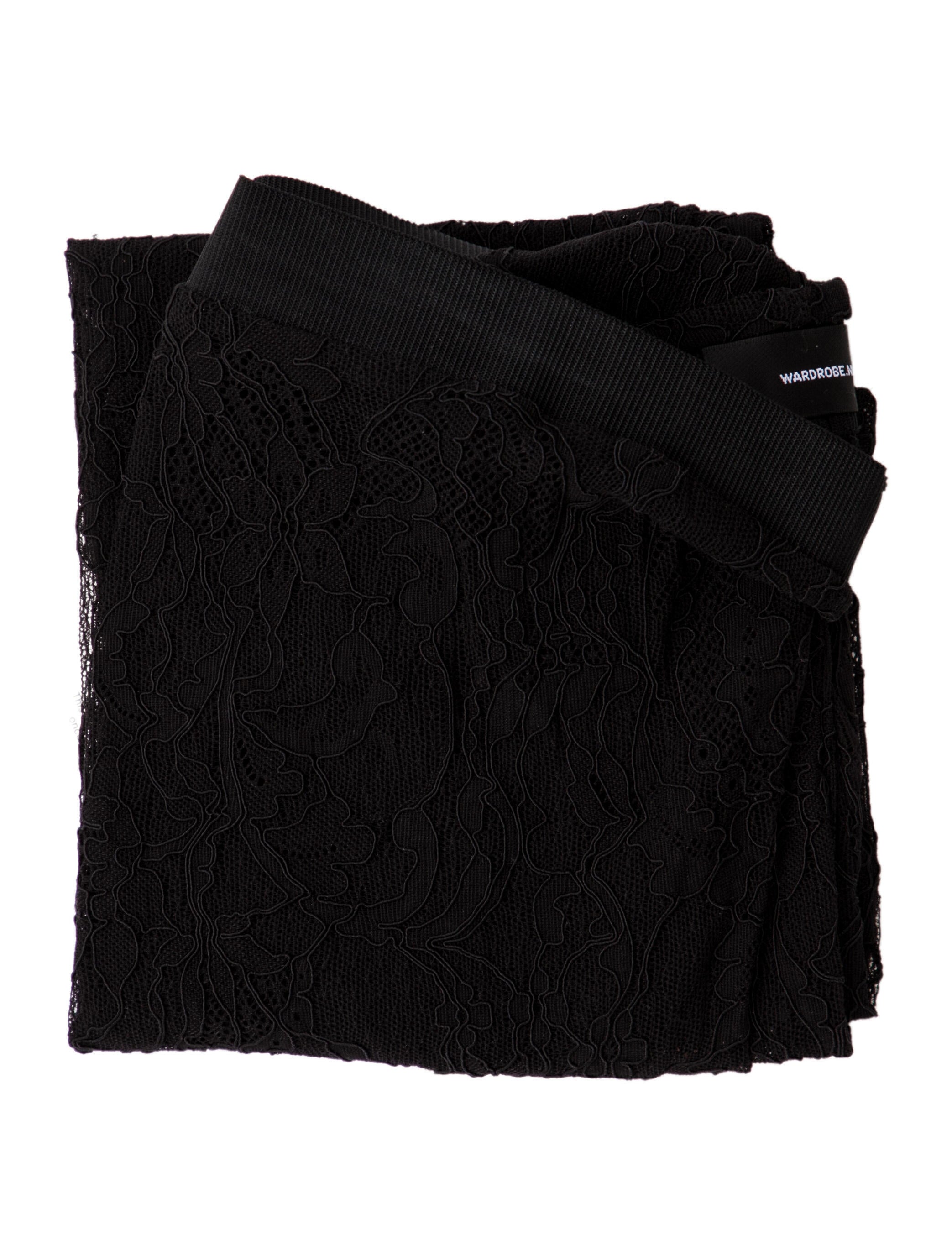 WARDROBE.NYC Women's Hosiery