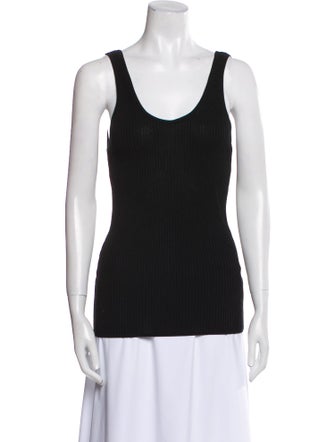Caes Scoop Neck Sleeveless Top
