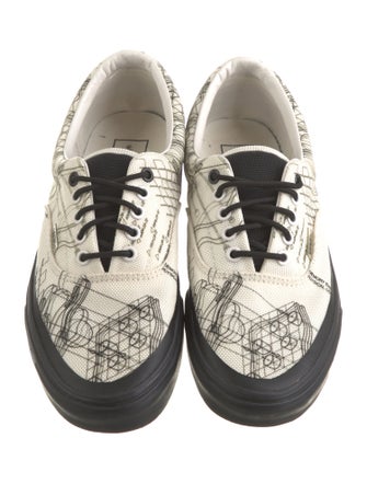 c2h4 Canvas Printed Sneakers