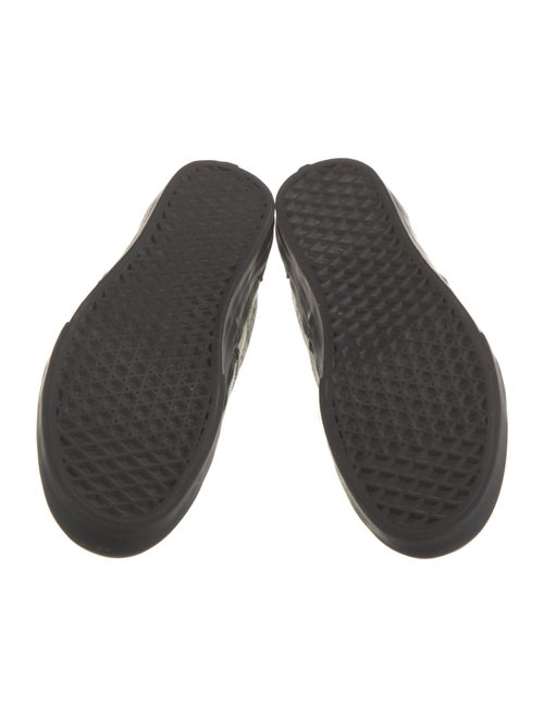 c2h4 Canvas Printed Sneakers