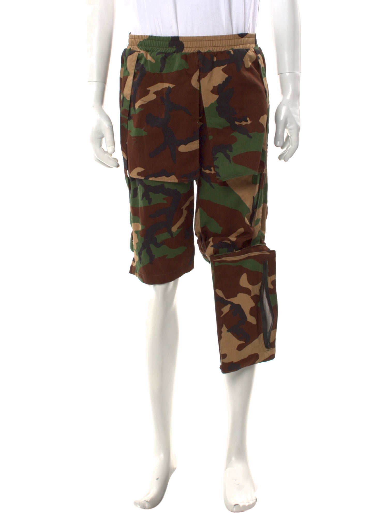 Who Decides War Camouflage Jogger Shorts