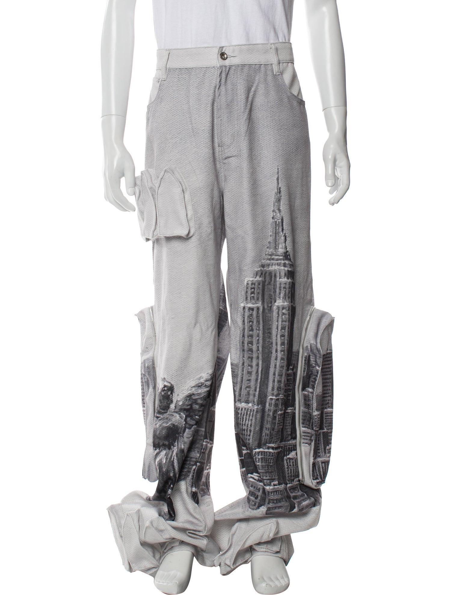 Who Decides War Graphic Print Cargo Pants w/ Tags