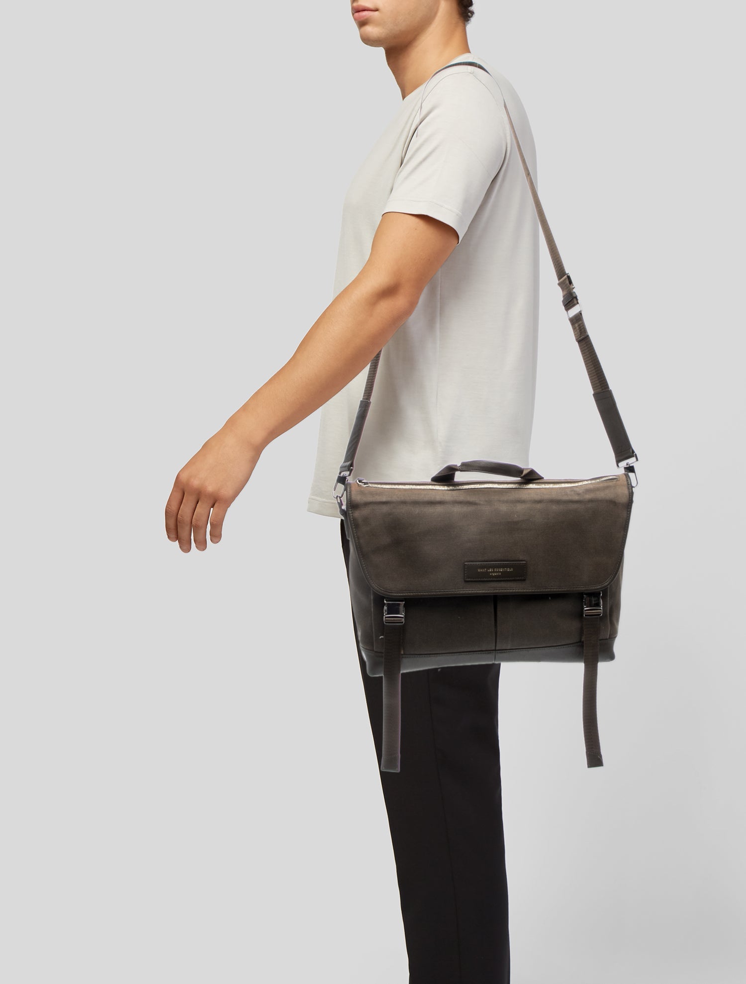 WANT Les Essentiels Canvas Messenger Bag