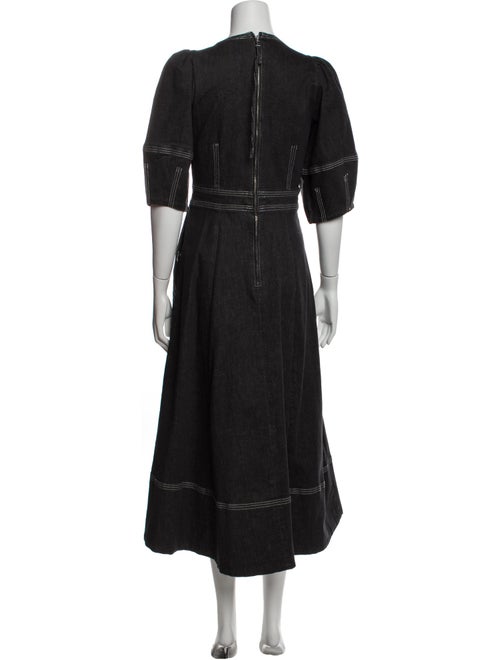 Wiggy Kit V-Neck Long Dress