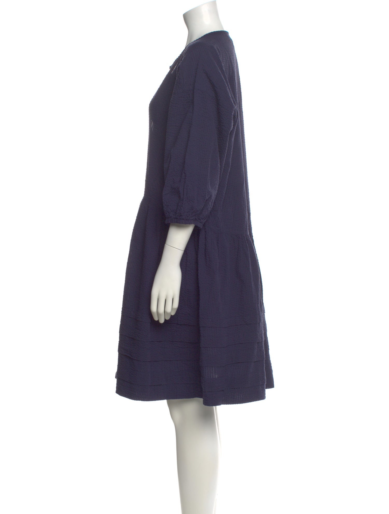 Wiggy Kit V-Neck Knee-Length Dress