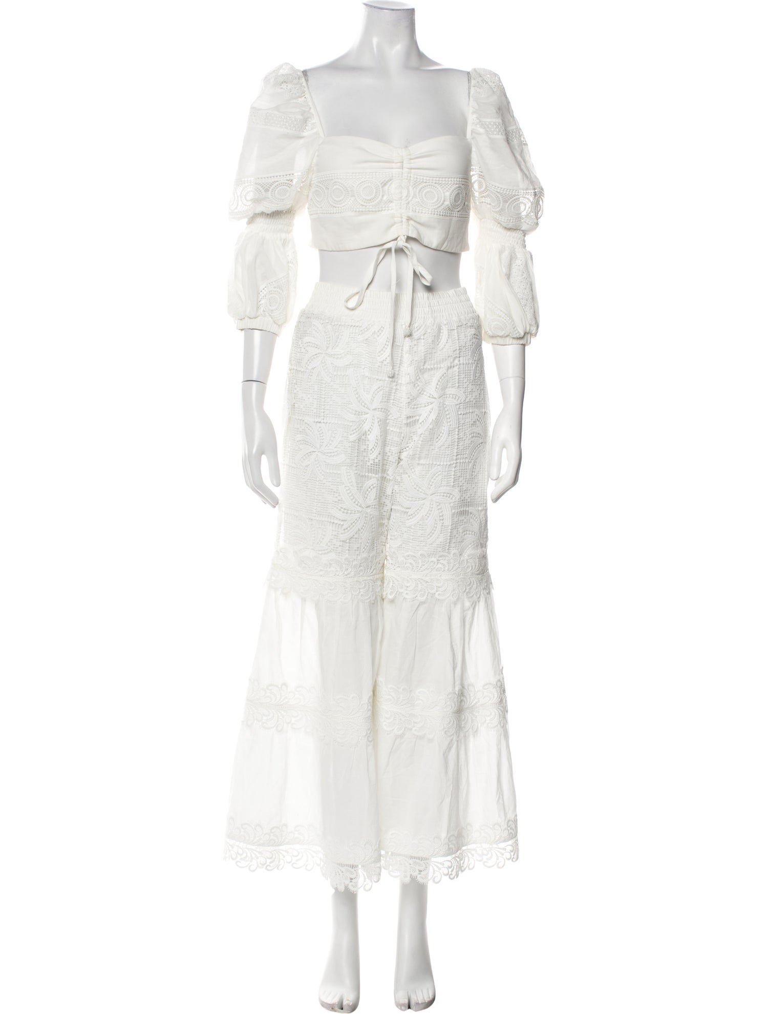 WaiMari Lace Pattern Embroidered Accent Pant Set