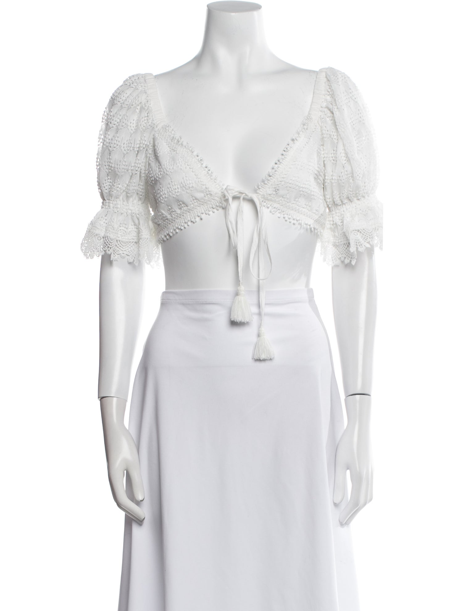 WaiMari V-Neck Three-Quarter Sleeve Crop Top